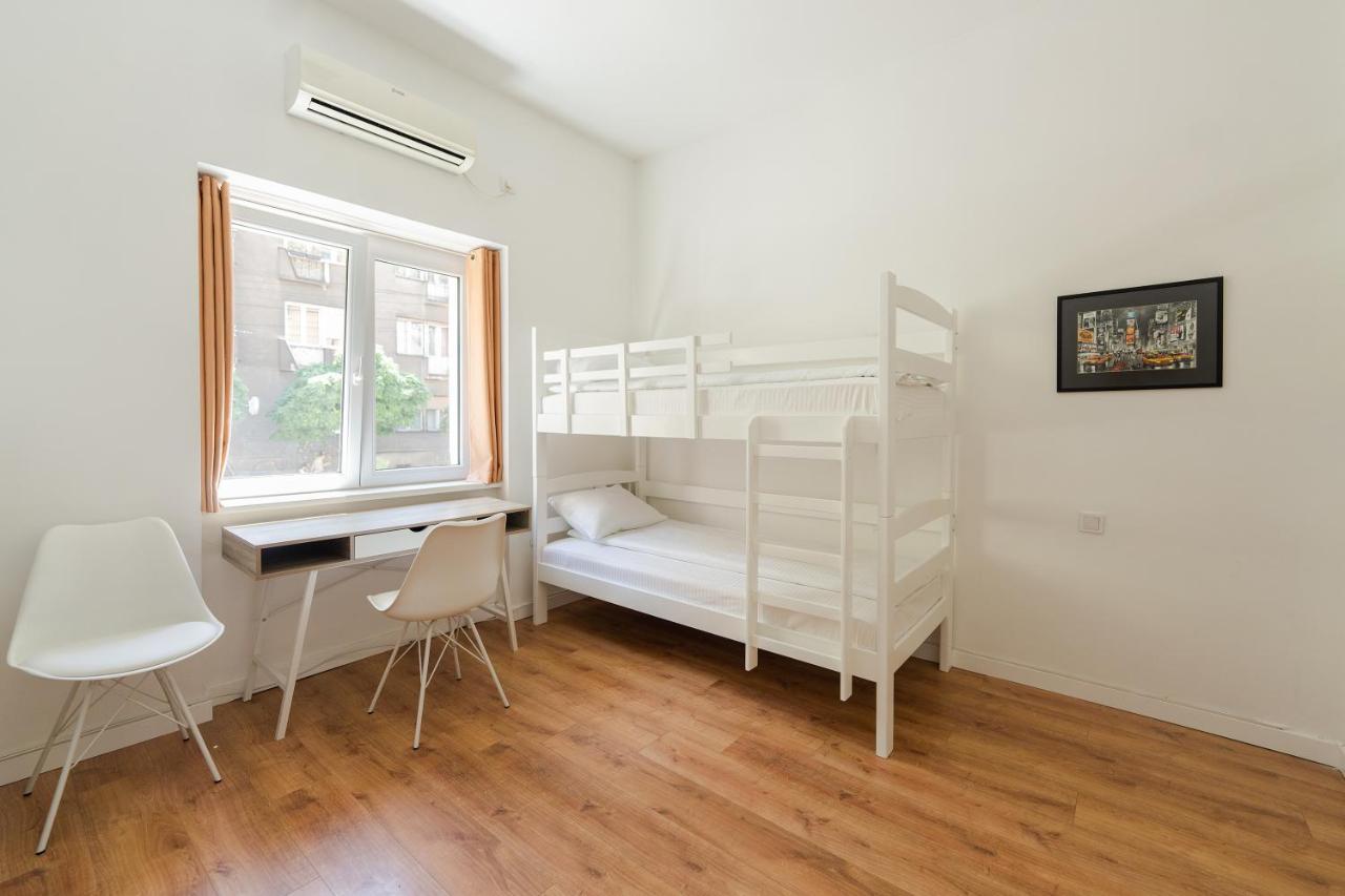 Sleep Hostel Nis Ngoại thất bức ảnh