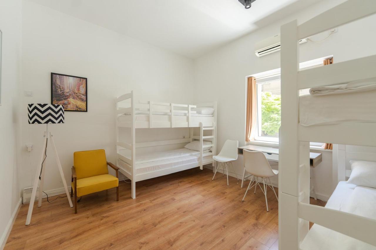 Sleep Hostel Nis Ngoại thất bức ảnh