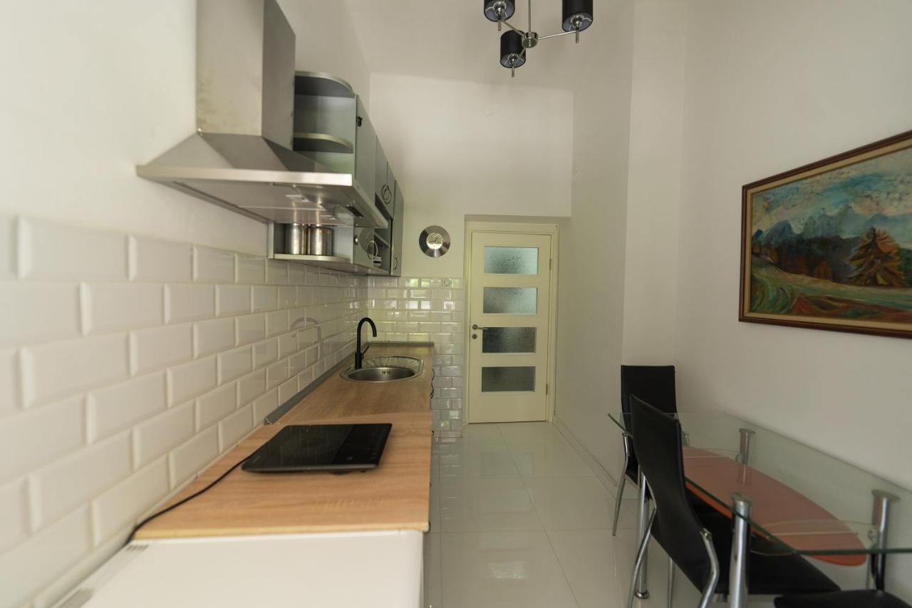 Sleep Hostel Nis Ngoại thất bức ảnh