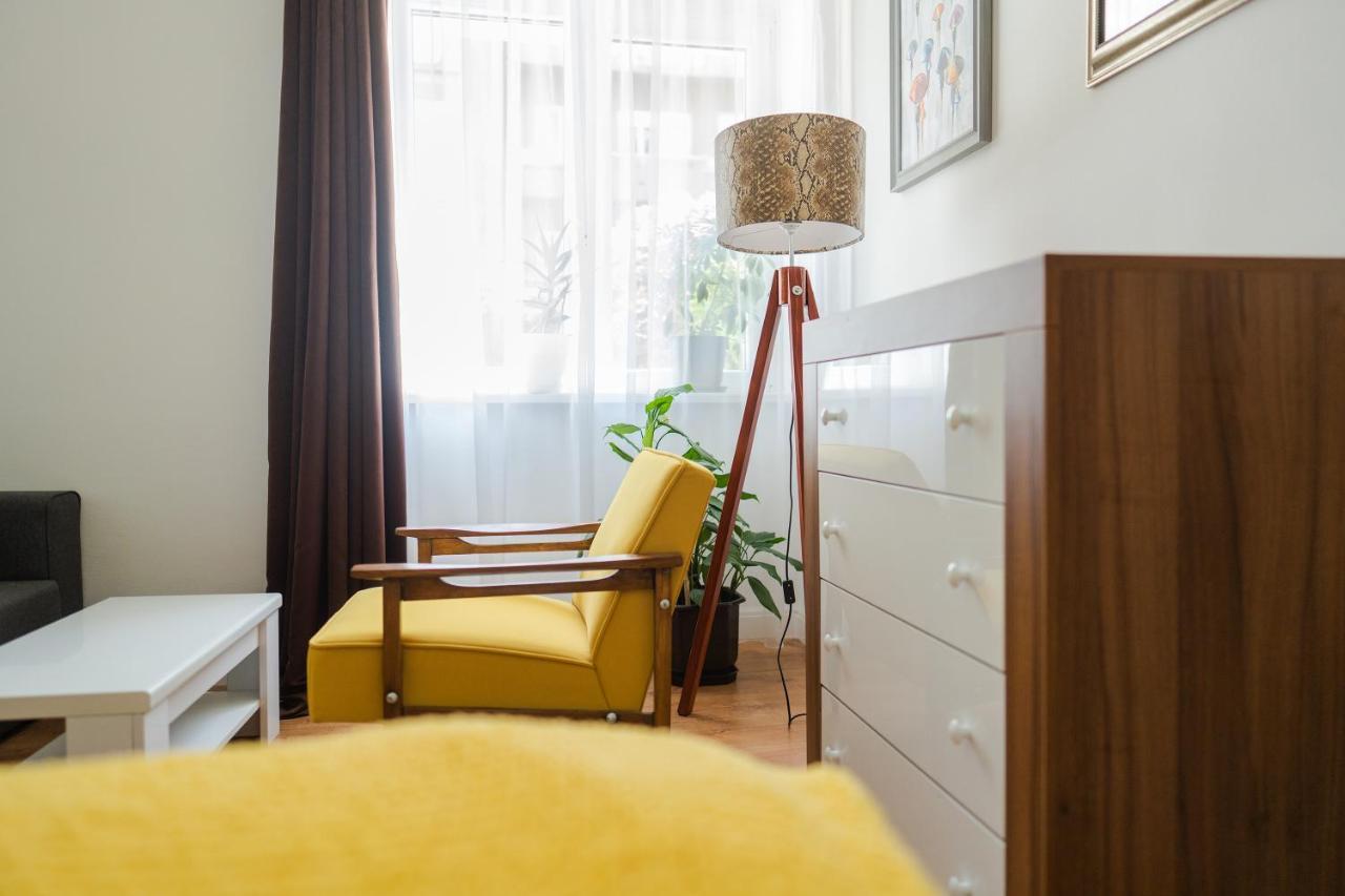Sleep Hostel Nis Ngoại thất bức ảnh